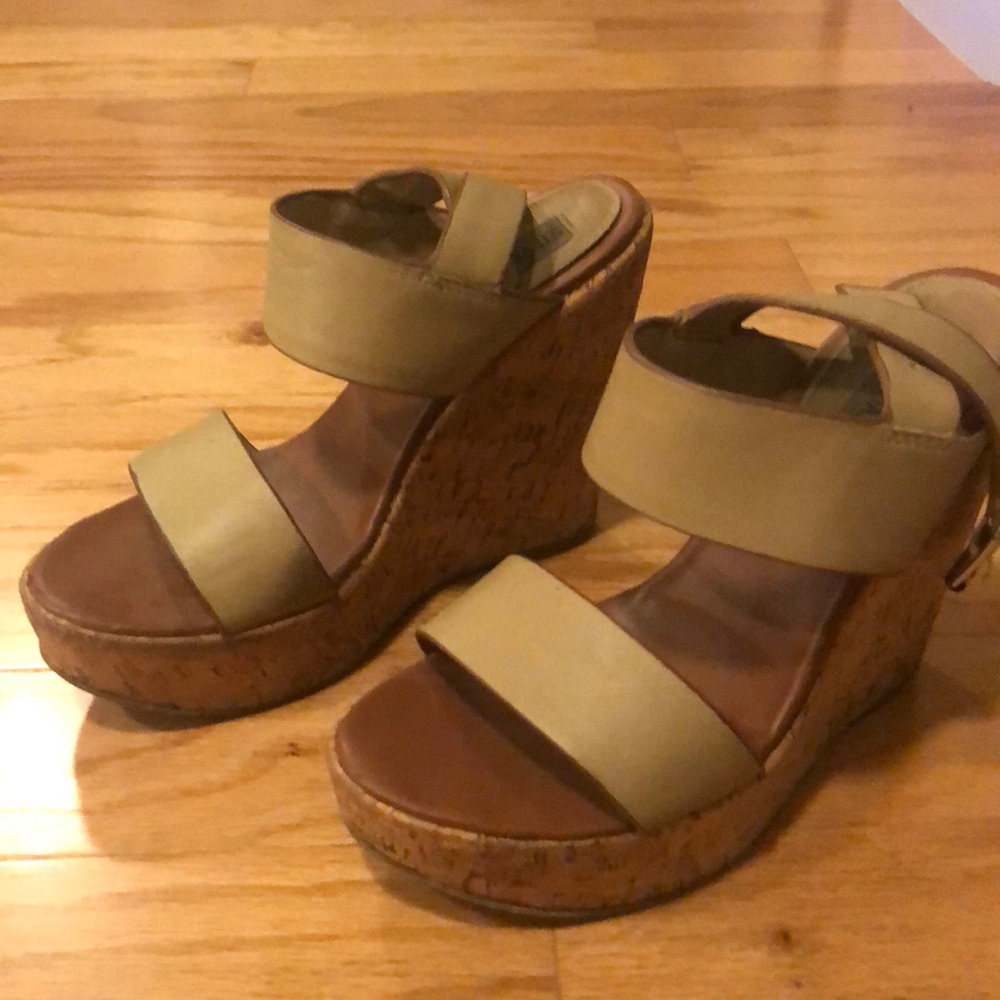 Steve Madden Wedges